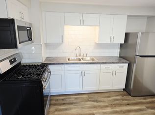 11011 S Lloyd Dr APT 15, Worth, IL