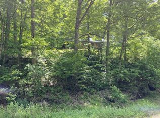 251 Ha Ha Holler Rd, Campton, KY 41301