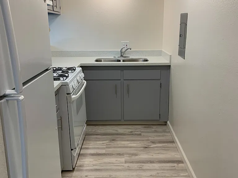 1141 E Foothill Blvd #1 — Photo 14