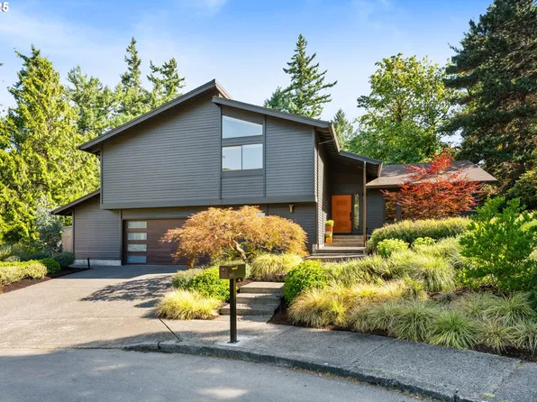 945 NW Torrey View Ln, Portland, OR 97229