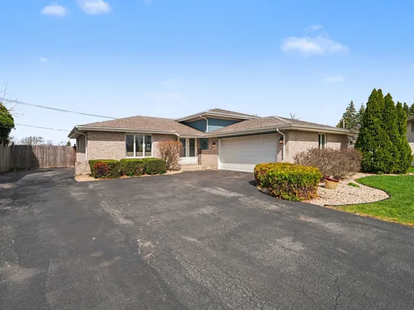 3604 192nd St, Lansing, IL 60438