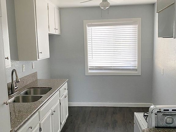 5th image of 12648 Paddison Ave APT 25