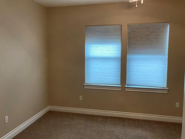 1623 Stuart St — Photo 20