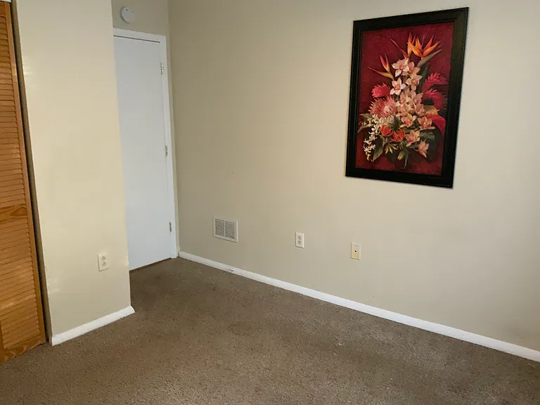 701 S Madison Ave #213 — Photo 36