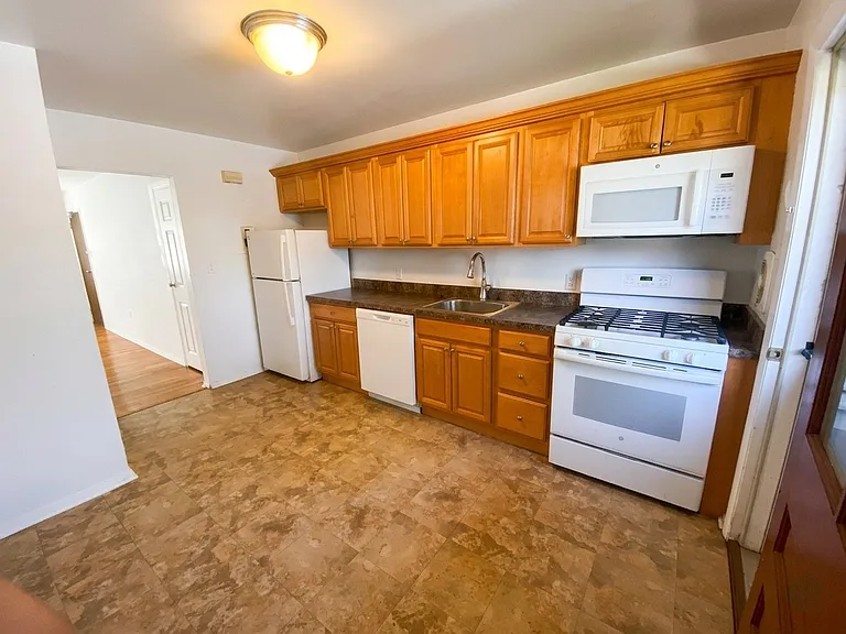 177 Branch Ave #177A — Photo 2