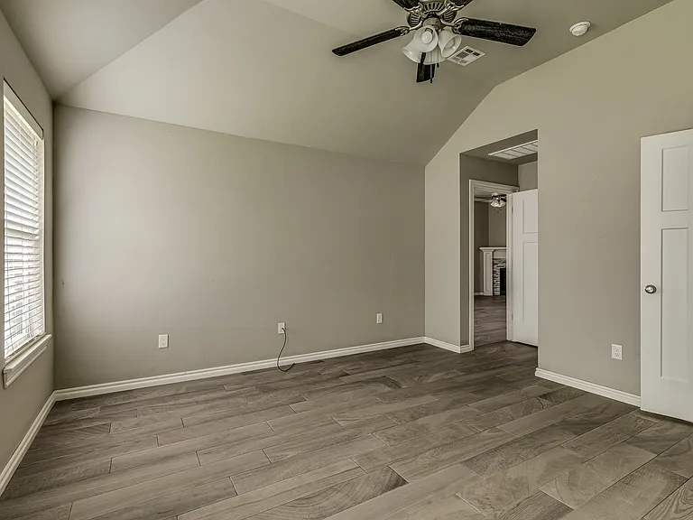 8717 Yassir Blvd — Photo 30
