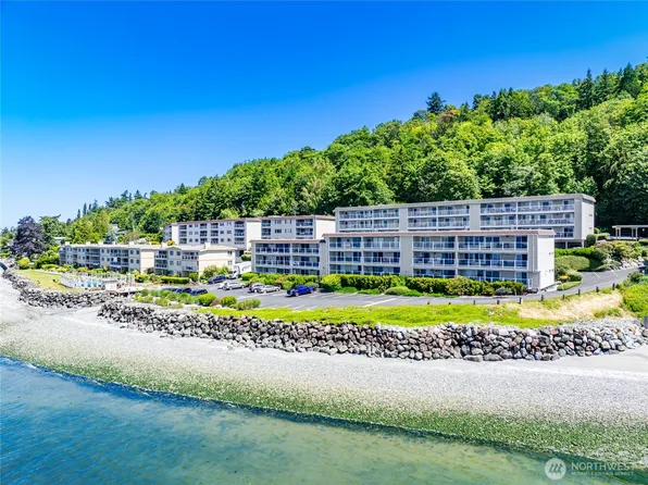 10203 47th Avenue SW #C3, Seattle, WA 98146