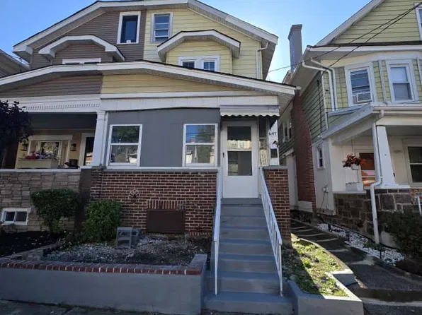 647 Edgewood Ave, Trenton, NJ 08618