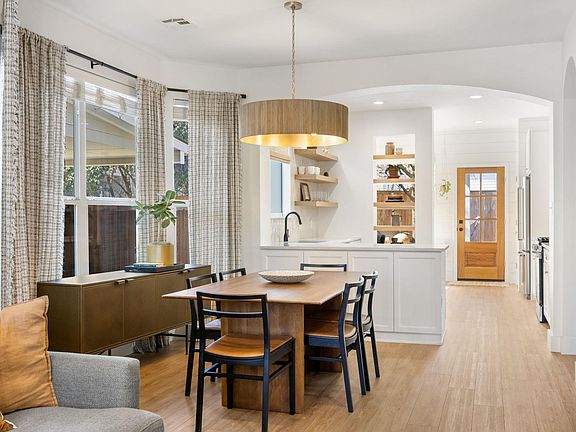 2nd image of 2510 Thornton Rd