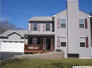 215 Harbor Inn Rd, Bayville, NJ 08721