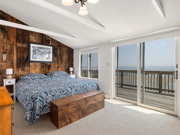 1304 Ocean Blvd — Photo 23
