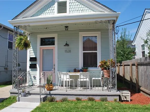 1528 Joliet St, New Orleans, LA 70118
