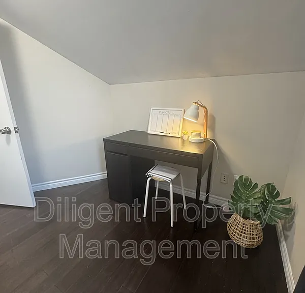 164 Stewart St #UPPER — Photo 18