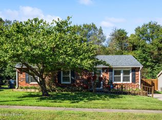 9802 Turnpike View Dr, Louisville, KY 40229