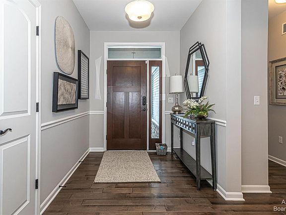 2nd image of 5535 Hickory View Dr #126