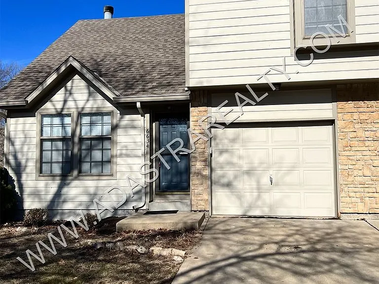 14942 Riggs St — Photo 1