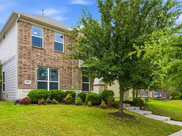 1420 Bull St, Savannah, TX 76227
