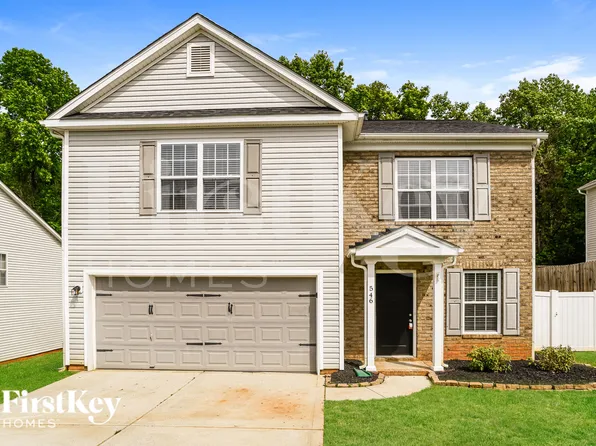 546 River View Dr, Lowell, NC 28098
