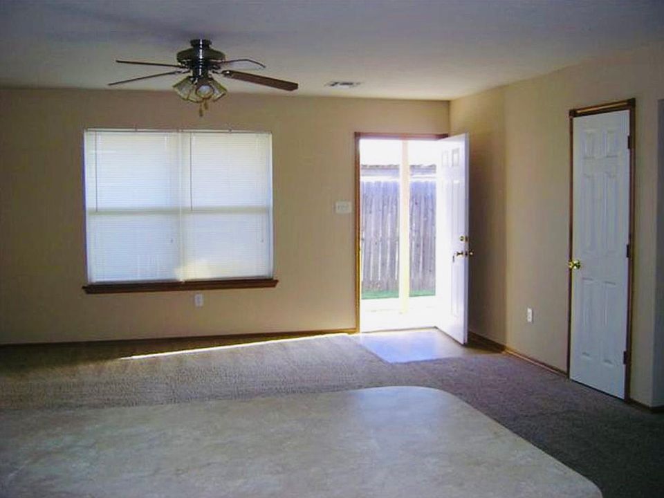 1st image of 7952 NW Crossland Cir #7952