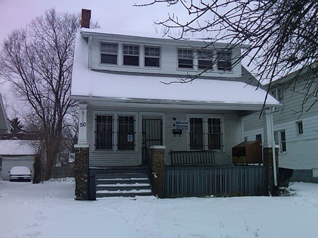 1st image of 50 W Longwood Pl