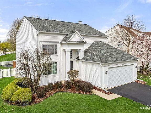 3rd image of 464 Topaz Ln