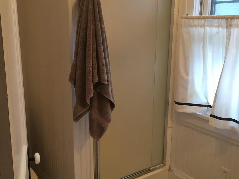 1st Floor full bath
