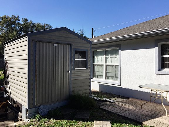 3rd image of 1416 NE 32nd Ter