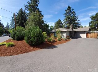 1445 NE 9th St, Bend, OR 97701