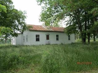 15614 Weaver Rd, Losantville, IN 47354