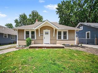 10526 E 9th St S, Independence, MO 64053