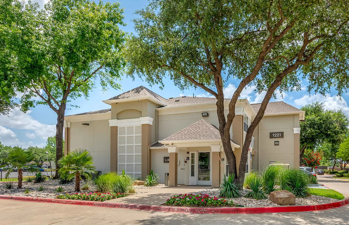 Exterior - Arlington