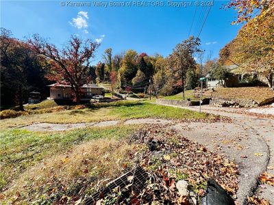 1102 Swan Rd, Charleston, WV, 25314