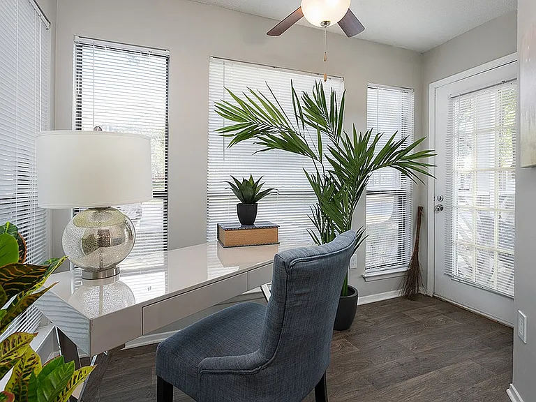 Sunrooms at Park at Oak Ridge