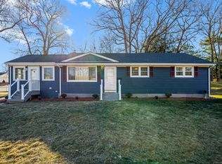 22 Sun St, Enfield, CT 06082