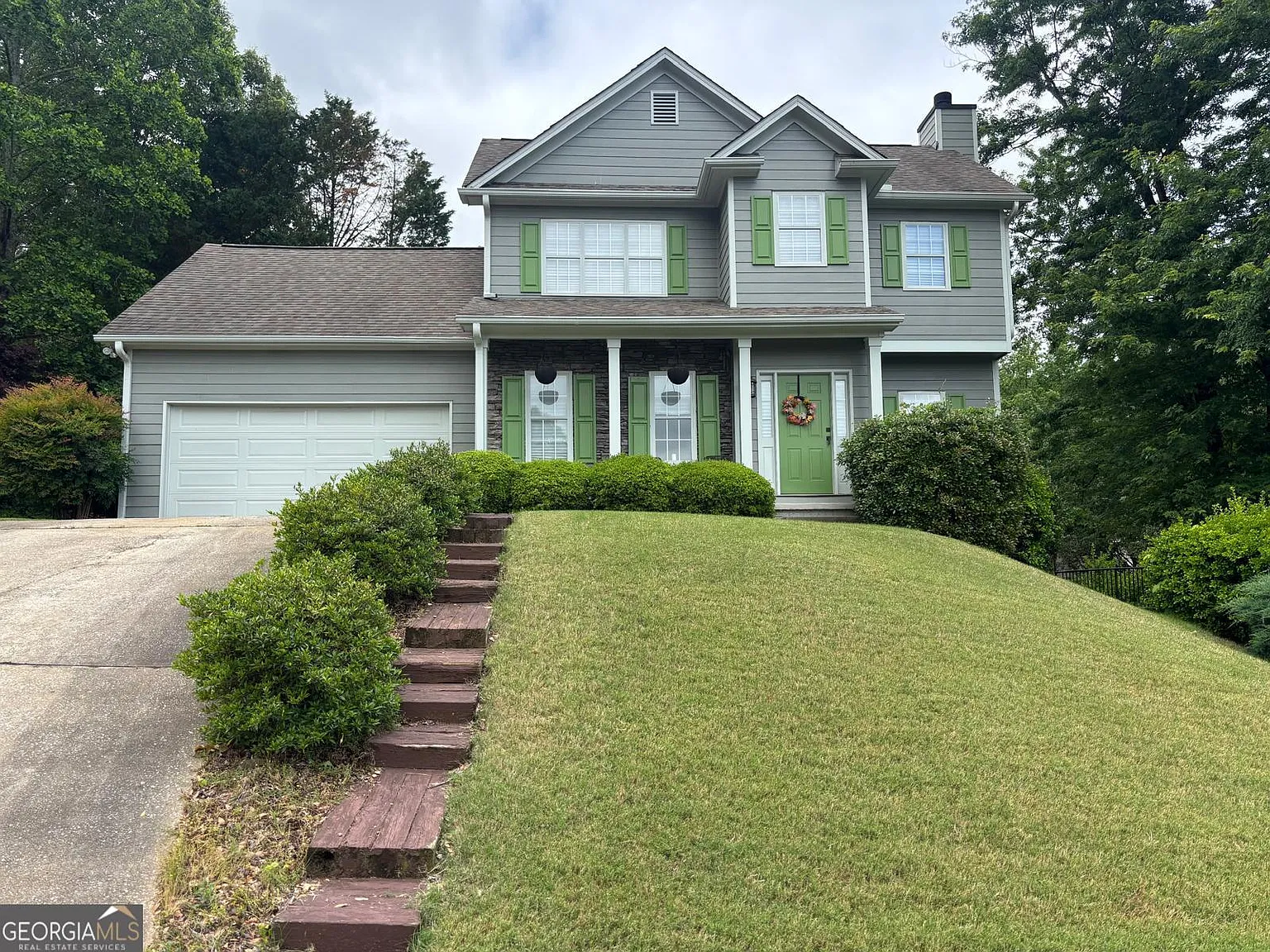 4 bed, 3.5 bath, 2394 sqft, $3,550 — Photo 1