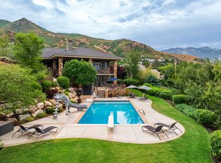 2076 S Scenic Cir E, Salt Lake City, UT 84109
