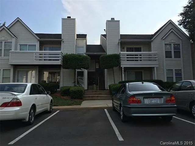 9605F Vinca Cir — Photo 1