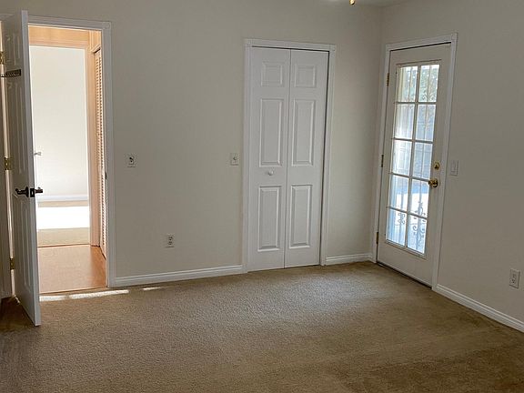 5th image of 15786 Shantung Ave