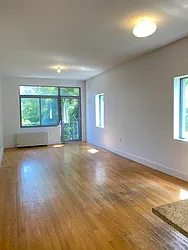 Rented by Chana Ofek, LREB