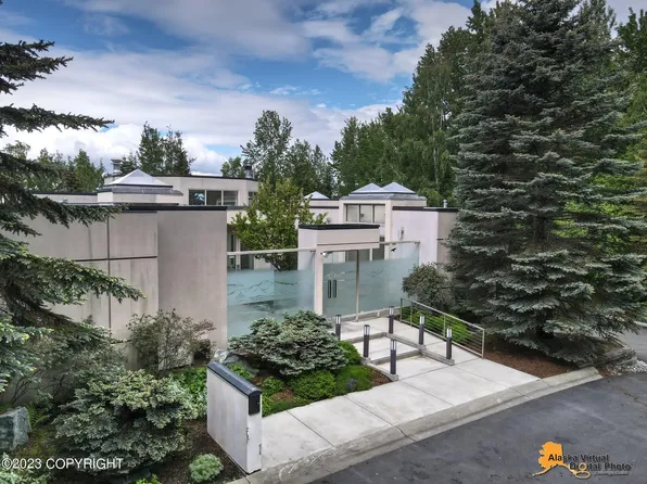 3125 Susitna View Ct, Anchorage, AK 99517