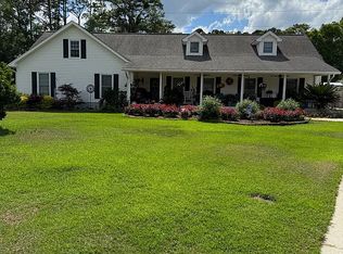 121 Remington Dr, Savannah, GA 31406