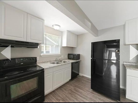 2nd image of 106 Heflin Ct