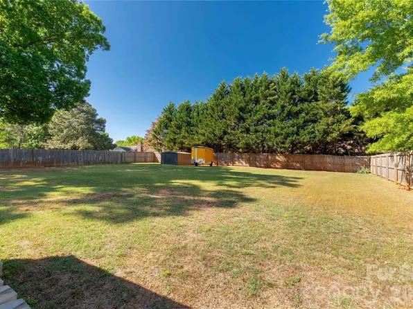 1530 Danlee Dr, Lancaster, SC 29720