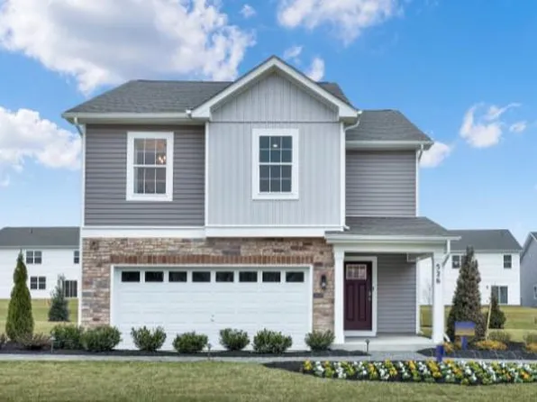 173 Schyrock Dr, Stephens City, VA 22655