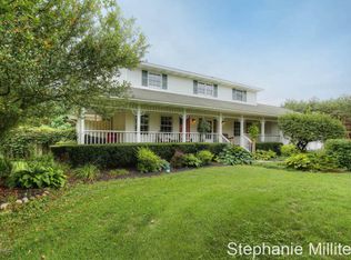 6420 Rockmeadows Ct NE, Rockford, MI 49341