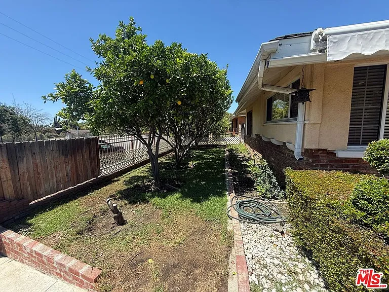 6024 Coldwater Canyon Ave — Photo 17
