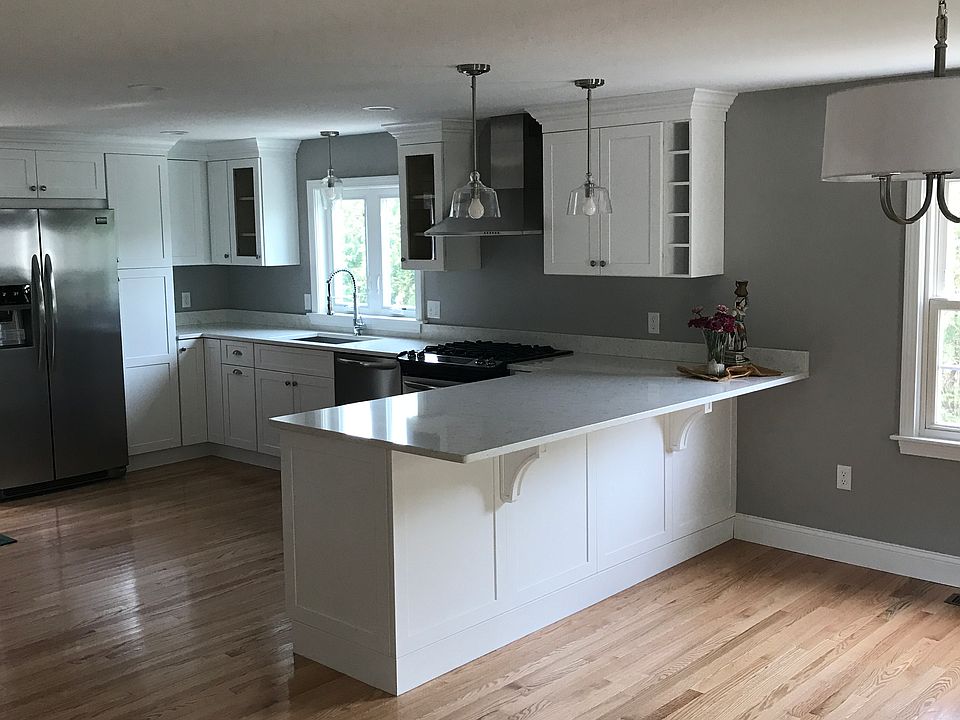 1st image of 7 Jennings Ave
