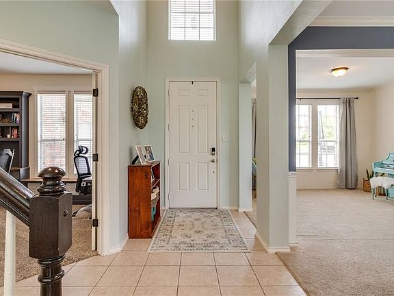 5th image of 10624 Grayhawk Ln