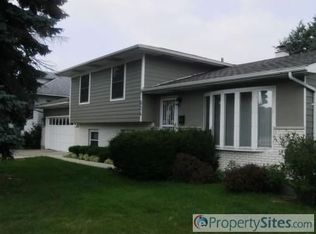 624 S York St, Elmhurst, IL
