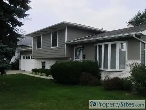 624 S York St photo 1